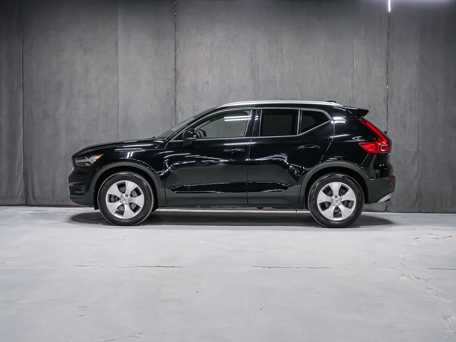 Volvo XC40 T5 MOMENTUM 2022-3