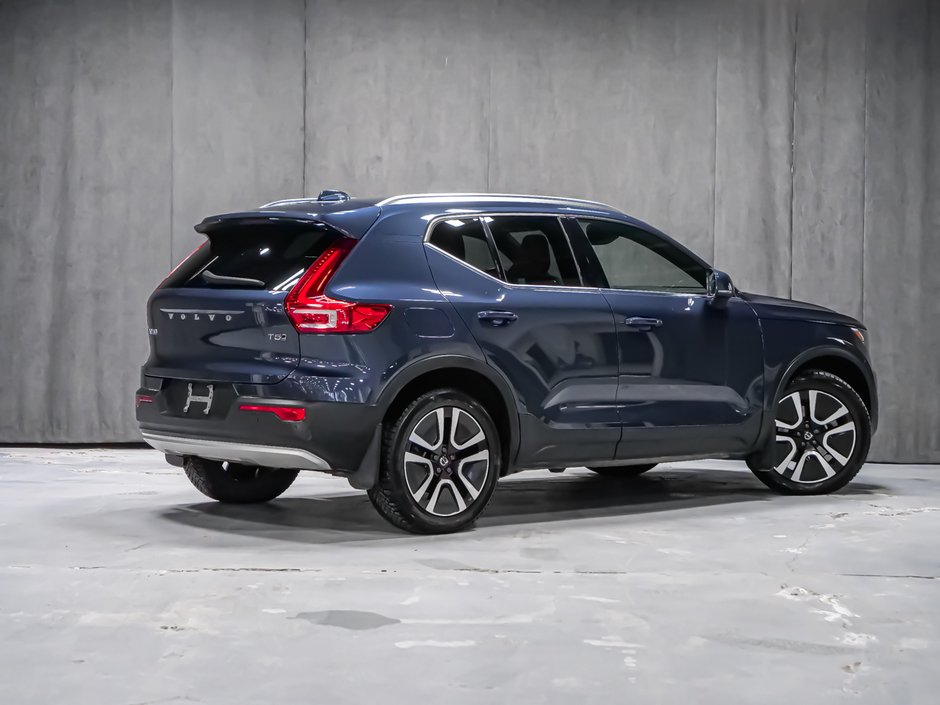 2022 Volvo XC40 T5 INSCRIPTION-4