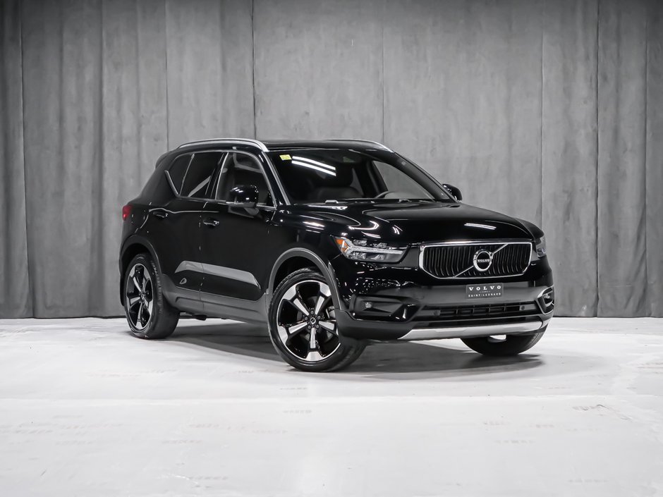 2022 Volvo XC40 T4 MOMENTUM PREMIUM-1