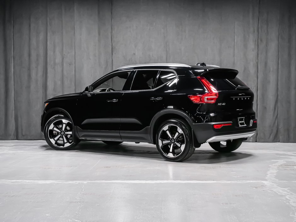 2022 Volvo XC40 T4 MOMENTUM PREMIUM-3