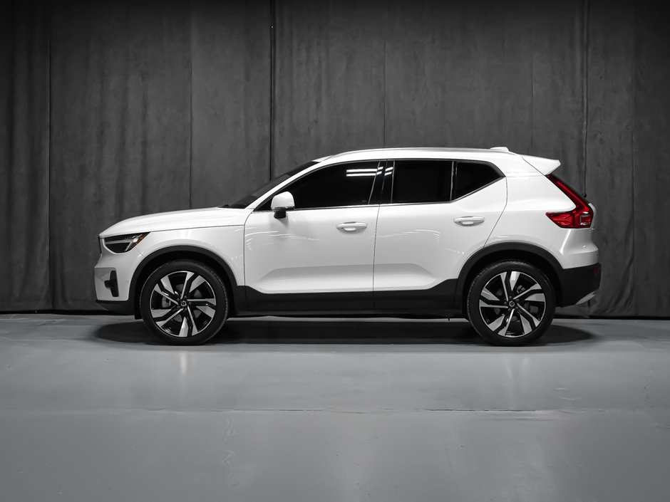 Volvo XC40 B5 PLUS BRIGHT CLIMATE 2023-1