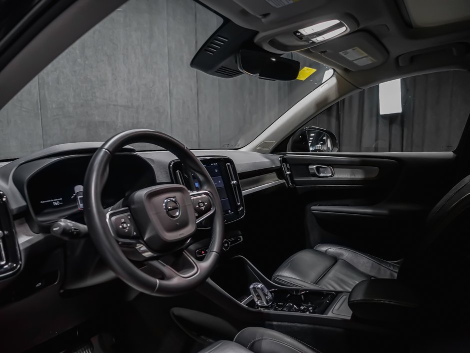 Volvo XC40 B5 PLUS BRIGHT CLIMATE 2023-6