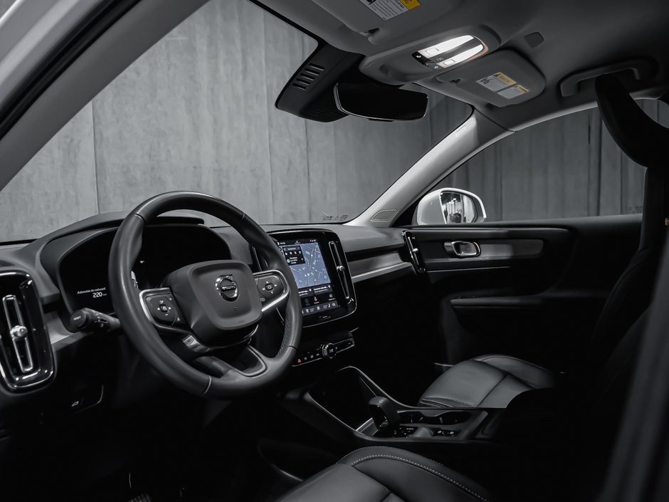 Volvo XC40 B5 CORE CONVENIENCE CLIMATE 2023-5