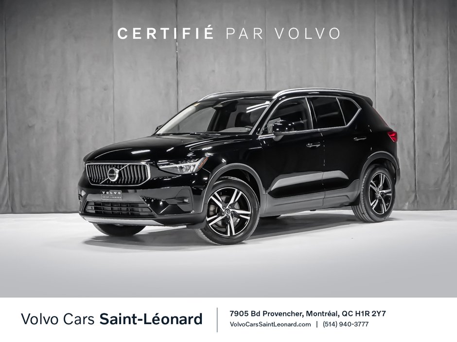 2023 Volvo XC40 B5 PLUS DARK-0