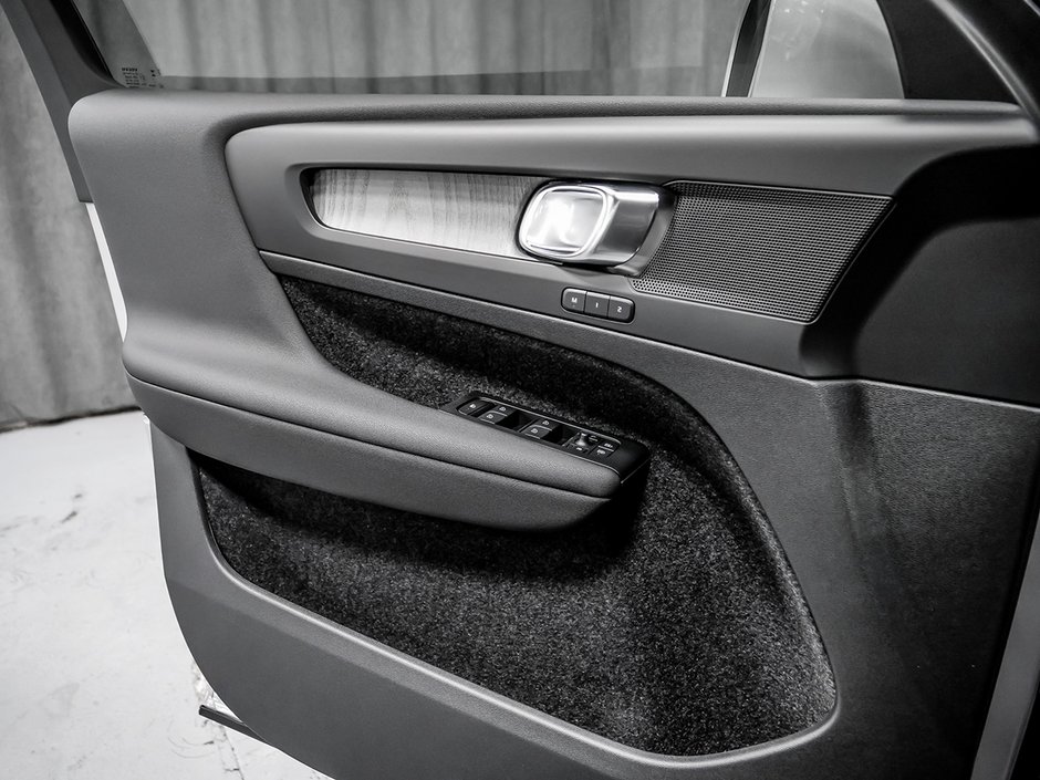  Volvo Cars Saint-Léonard Motiv 