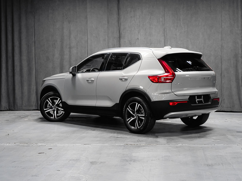 Volvo XC40 B5 CORE CLIMATE 2024-1