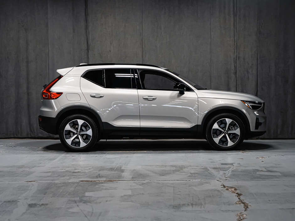 2024 Volvo XC40 B5 PLUS DARK CLIMATE-5