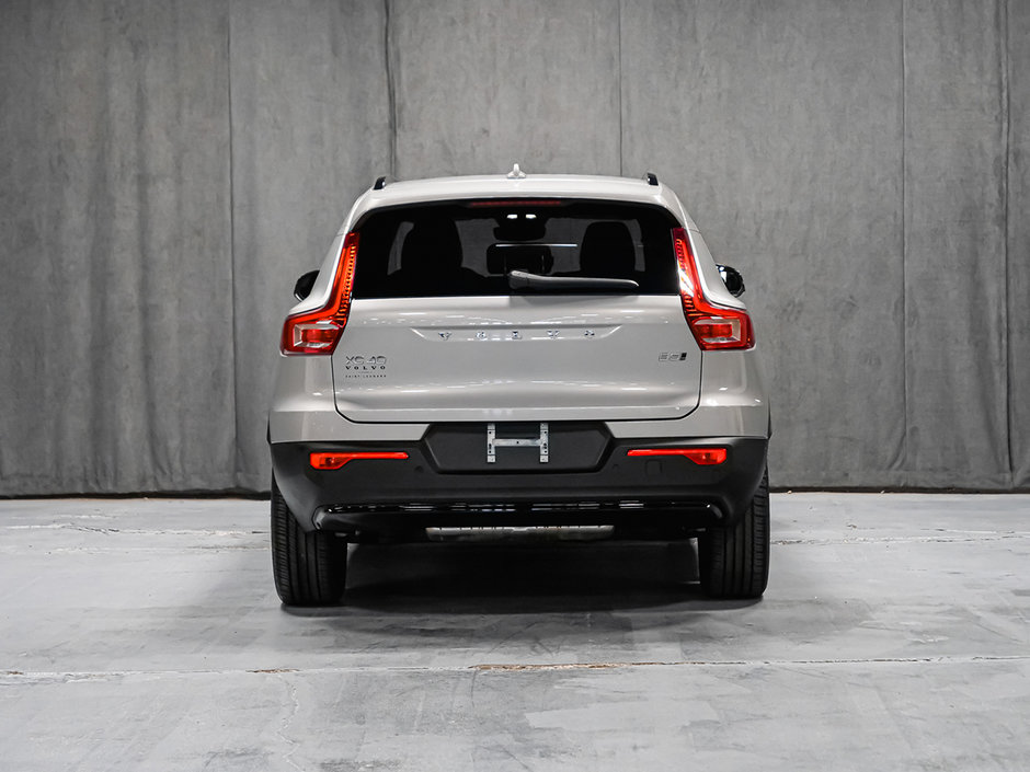 Volvo XC40 B5 PLUS DARK CLIMATE 2024-3