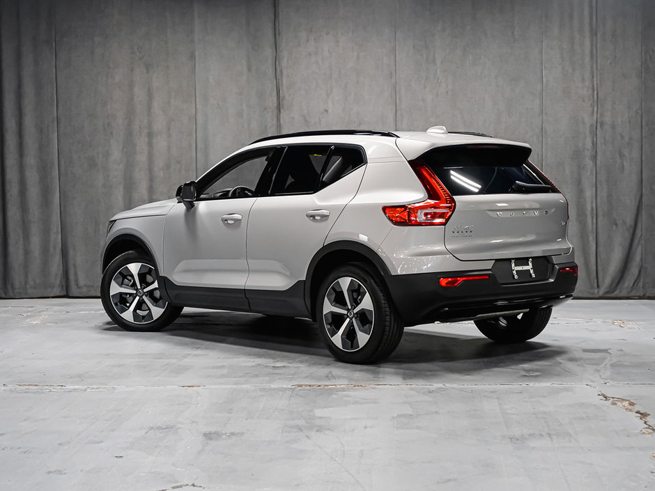 2024 Volvo XC40 B5 PLUS DARK CLIMATE-2