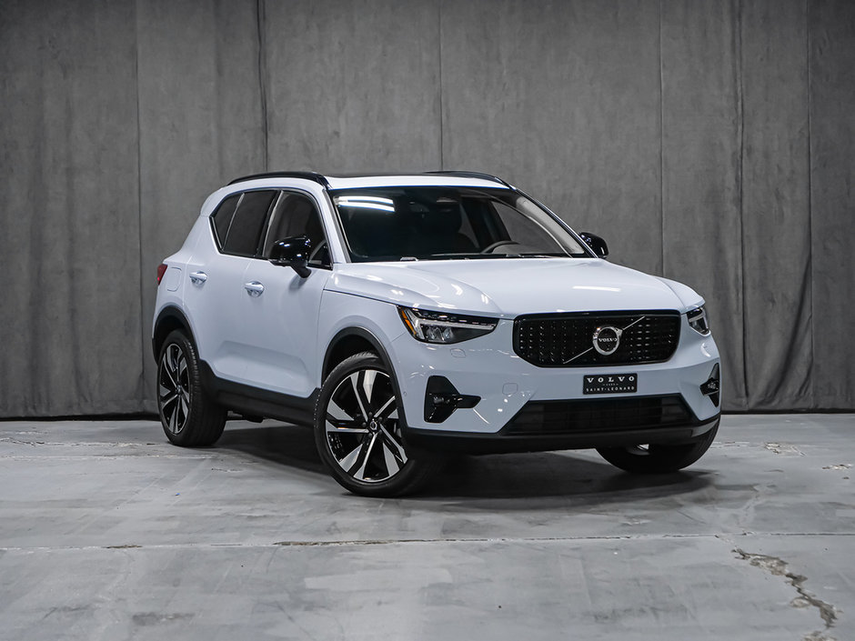 Volvo XC40 B5 PLUS DARK CLIMATE 2024-6