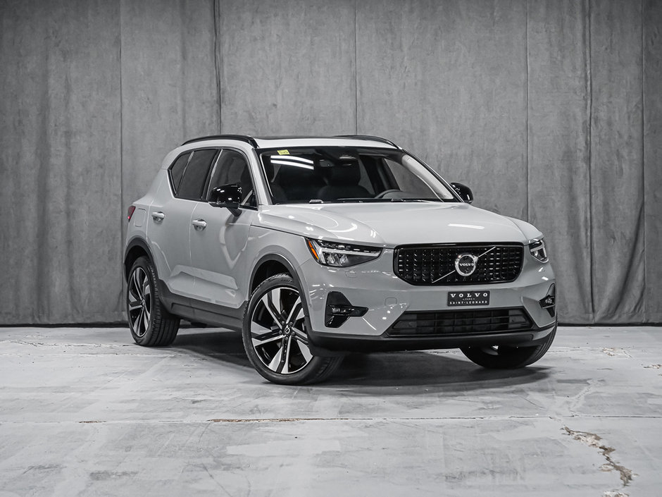 Volvo XC40 B5 PLUS DARK CLIMATE 2024-6