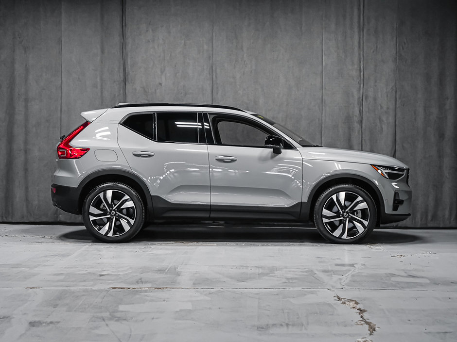 Volvo XC40 B5 PLUS DARK CLIMATE 2024-5