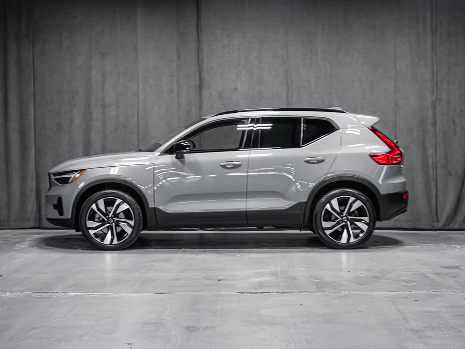 Volvo XC40 B5 PLUS DARK CLIMATE 2024-1