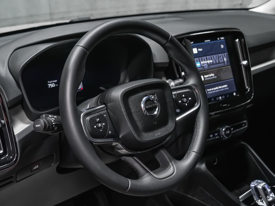 Volvo XC40 B5 PLUS DARK CLIMATE 2025-8