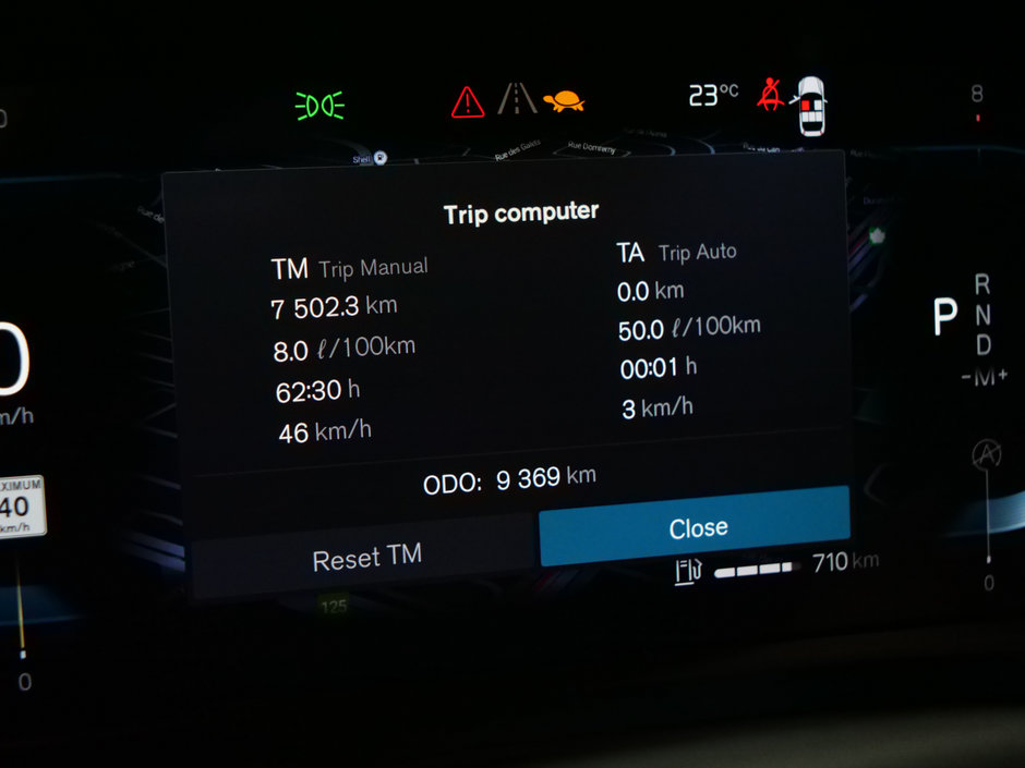 Volvo XC40 B5 PLUS DARK 2025-12