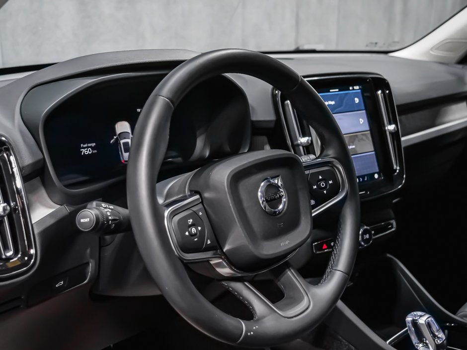 Volvo XC40 B5 PLUS CLIMATE 2025-8