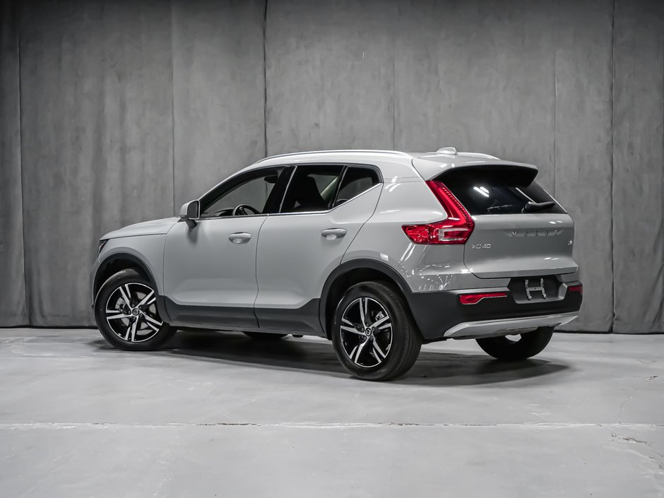 Volvo XC40 B5 CORE BRIGHT CLIMATE 2025-2
