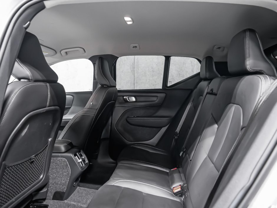 Volvo XC40 B5 CORE BRIGHT CLIMATE 2025-7