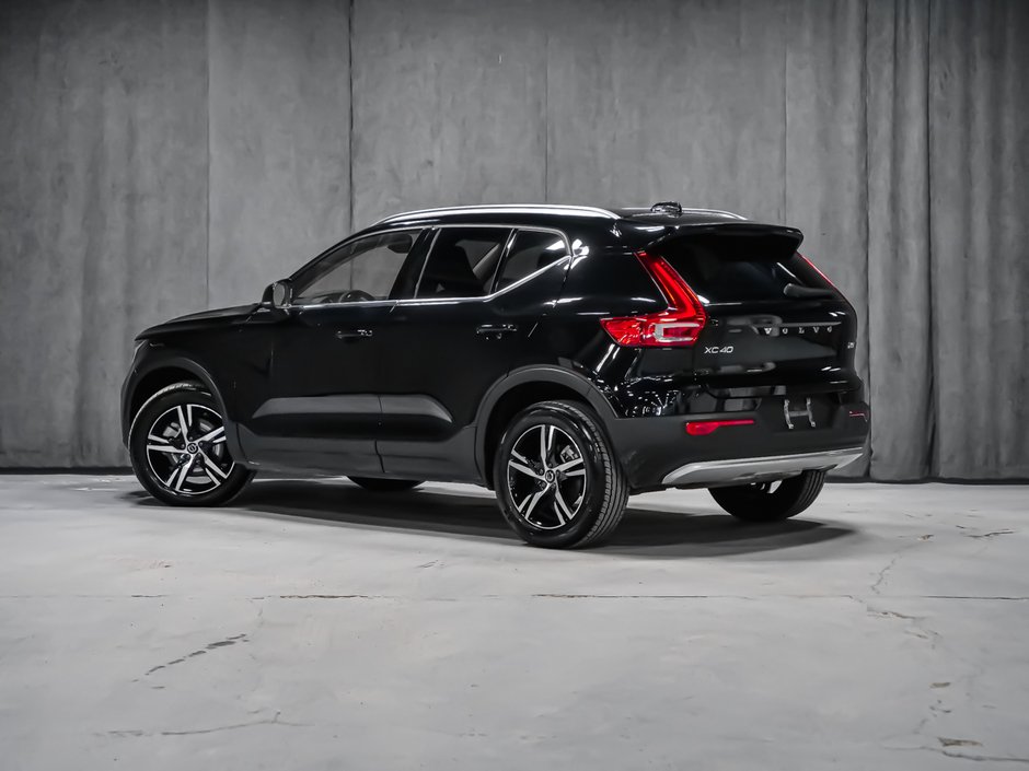 Volvo XC40 B5 CORE BRIGHT CLIMATE 2025-1