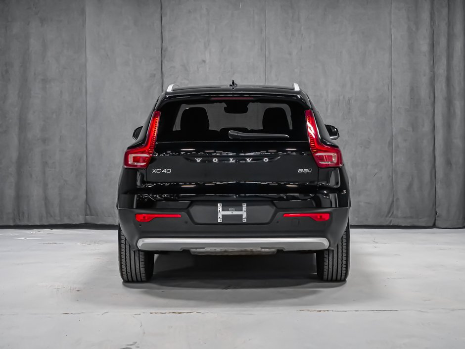 Volvo XC40 B5 CORE BRIGHT CLIMATE 2025-2