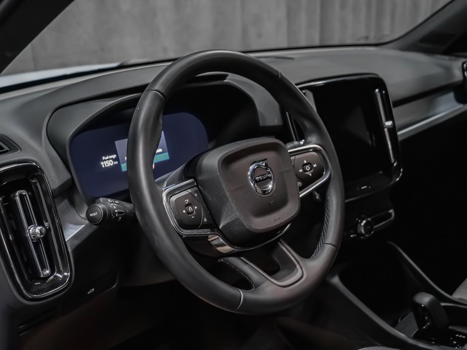 Volvo XC40 B5 CORE BRIGHT 2025-8