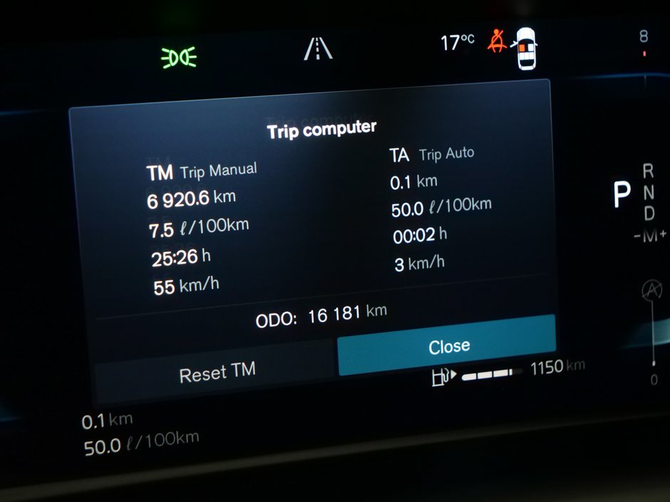 Volvo XC40 B5 CORE BRIGHT 2025-10