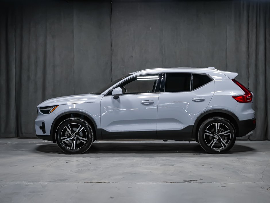 Volvo XC40 B5 CORE BRIGHT 2025-3