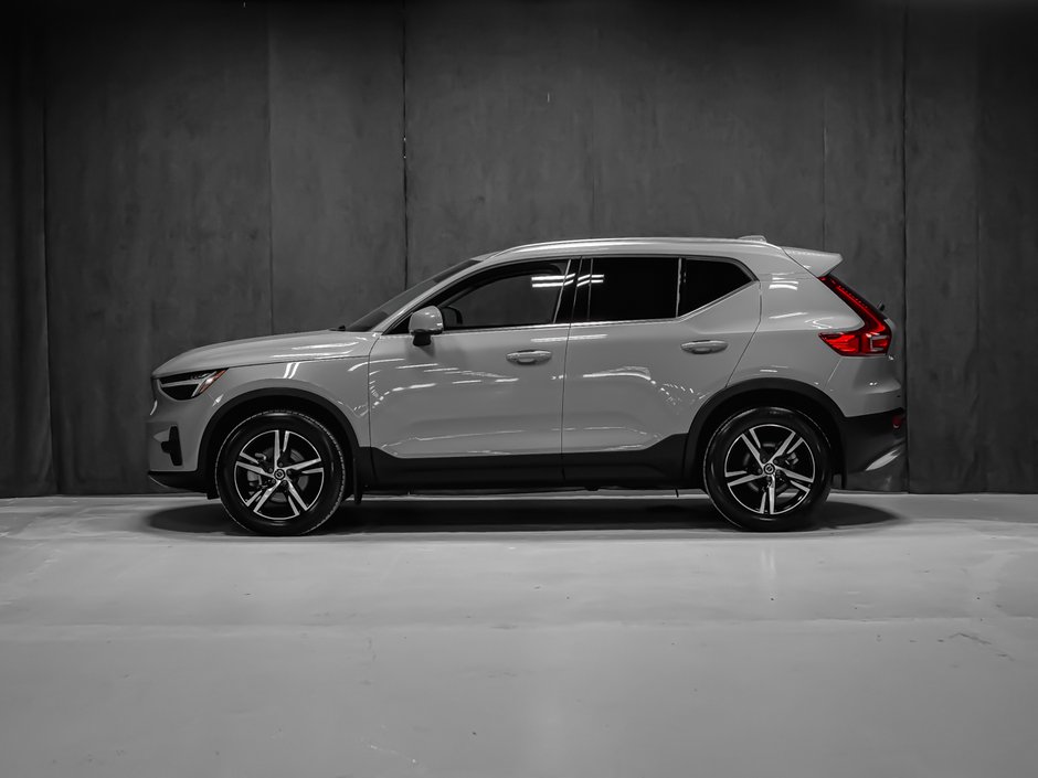 2025 Volvo XC40 B5 CORE BRIGHT CLIMATE-2