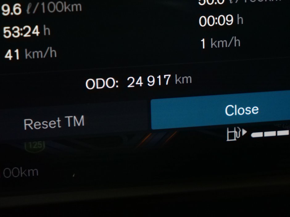 2025 Volvo XC40 B5 CORE BRIGHT CLIMATE-9