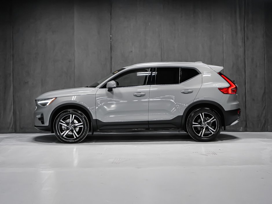 2025 Volvo XC40 B5 CORE BRIGHT CLIMATE-2