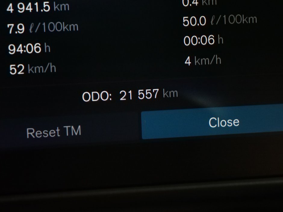 2025 Volvo XC40 B5 CORE BRIGHT CLIMATE-10