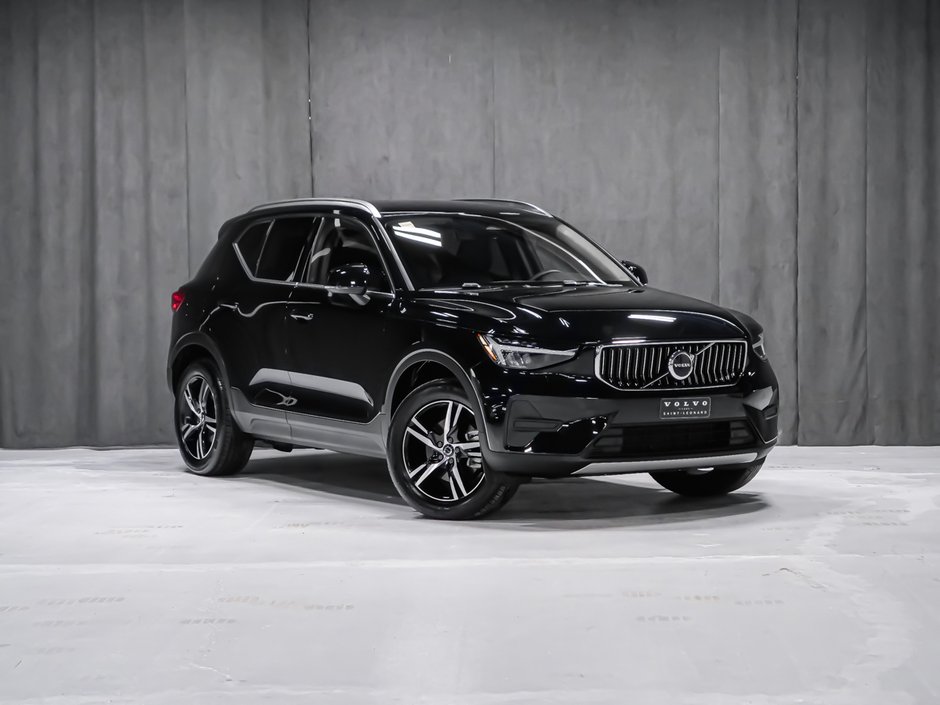 2025 Volvo XC40 B5 CORE BRIGHT CLIMATE-1
