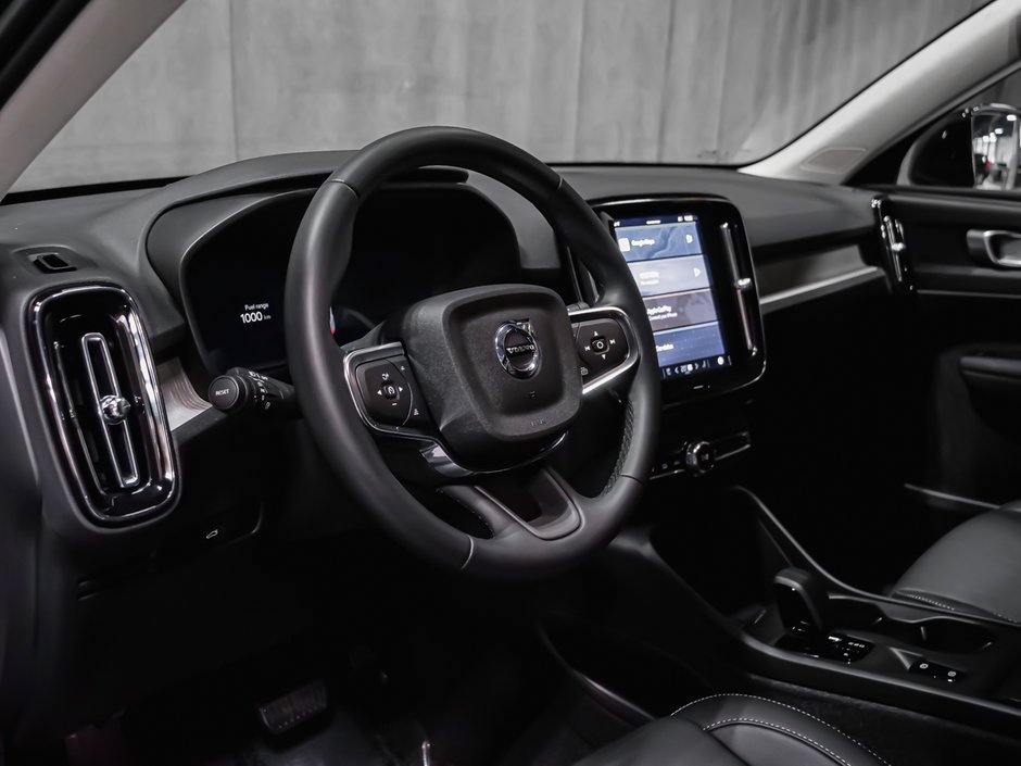 2025 Volvo XC40 B5 CORE BRIGHT CLIMATE-7