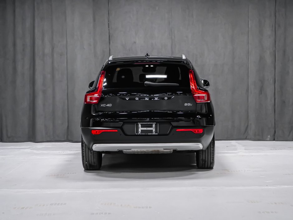 2025 Volvo XC40 B5 CORE BRIGHT CLIMATE-4