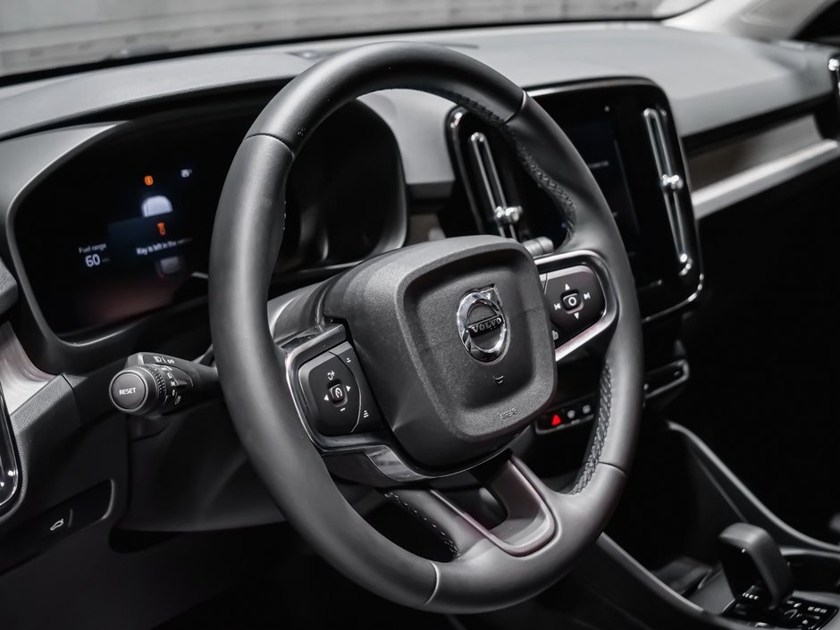 2025 Volvo XC40 B5 CORE BRIGHT CLIMATE-7