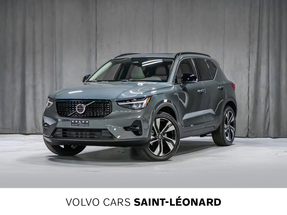 Volvo XC40 Plus Dark Theme 2026-0