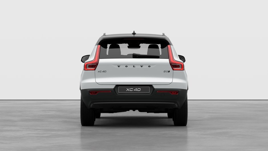 Volvo XC40 Ultra Black Edition 2026-5