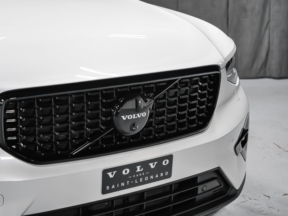 Volvo XC40 Ultra Black Edition 2026-14