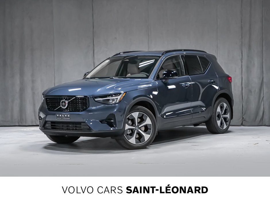 Volvo XC40 Plus (Dark Theme) 2026-0