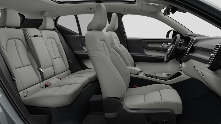 Volvo XC40 Plus Dark Theme 2026-11