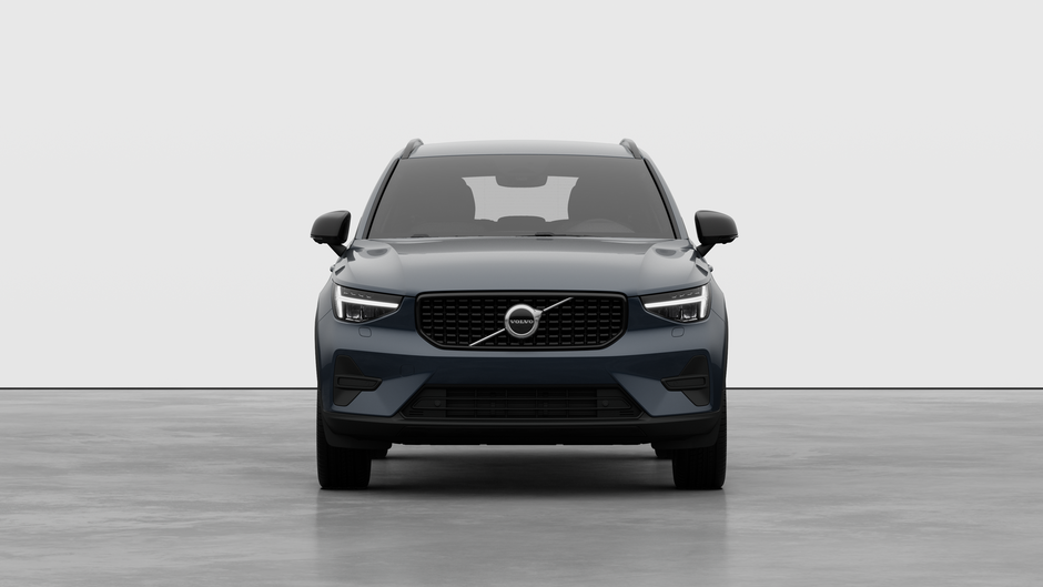 Volvo XC40 Core Dark Theme 2026-4
