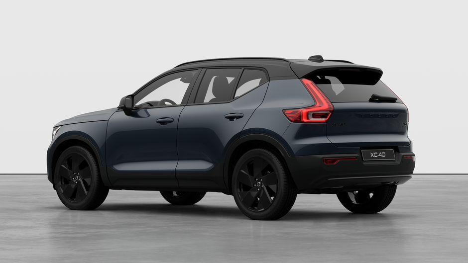 Volvo XC40 Ultra Black Edition 2026-1