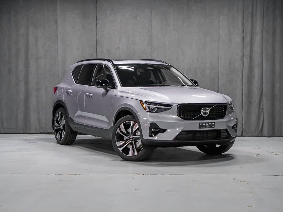 Volvo XC40 Ultra (Dark Theme) 2026-1