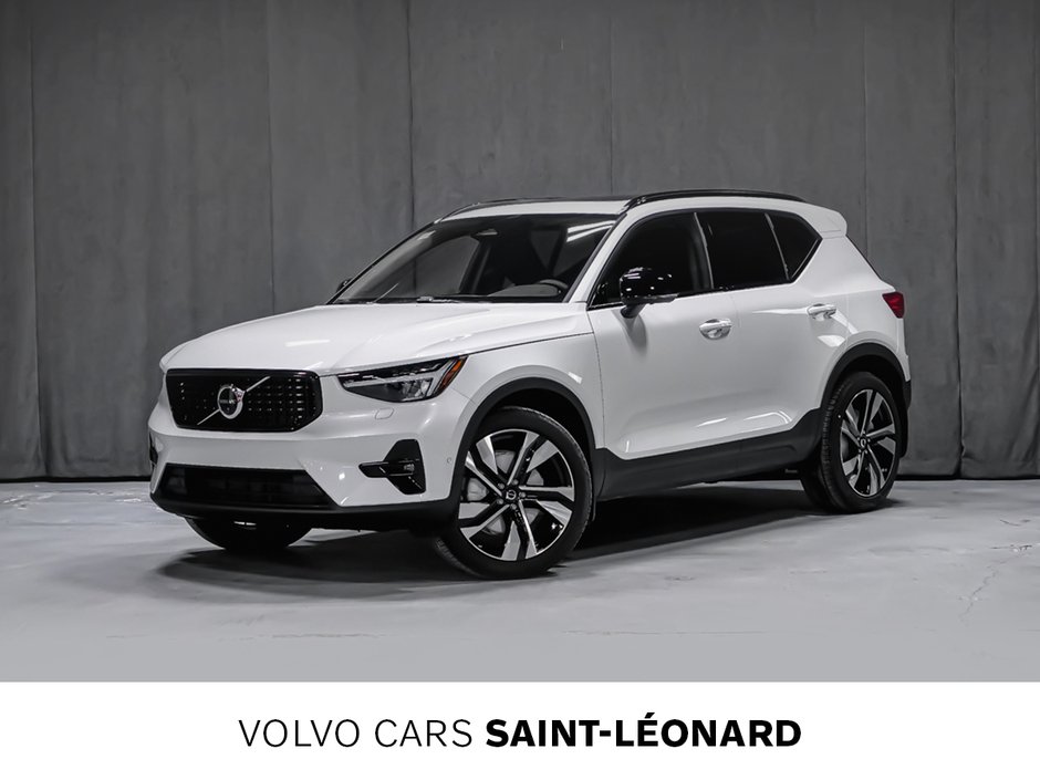 Volvo XC40 Plus (Dark Theme) 2026-0