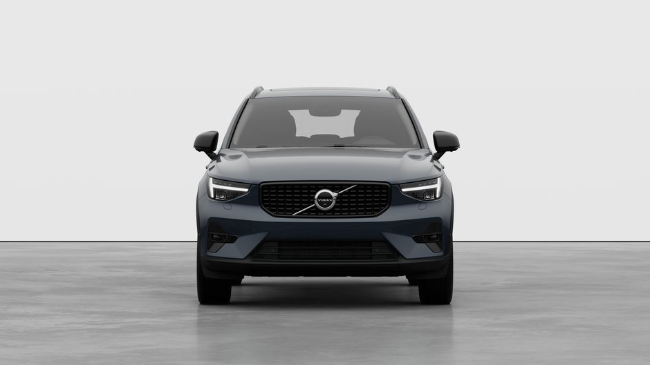 Volvo XC40 Plus Dark Theme 2026-4