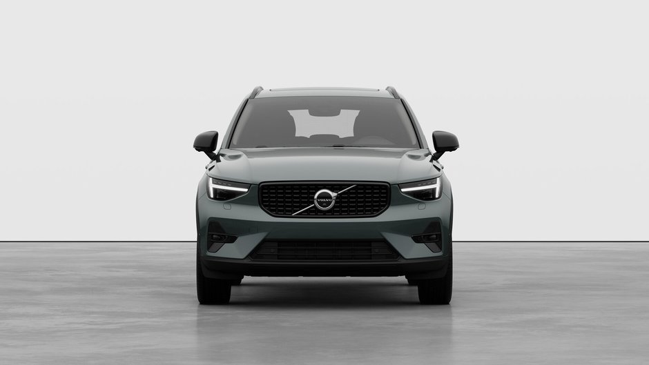 Volvo XC40 Plus Dark Theme 2026-4