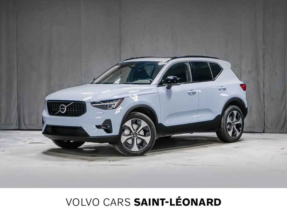 Volvo XC40 Plus Dark Theme 2026-0