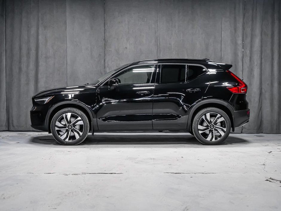 Volvo XC40 Ultra (Dark Theme) 2026-4