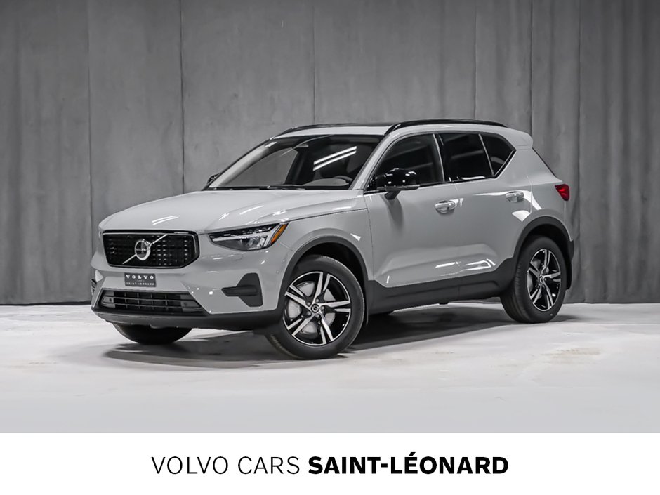 Volvo XC40 Core (Dark Theme) 2026-0