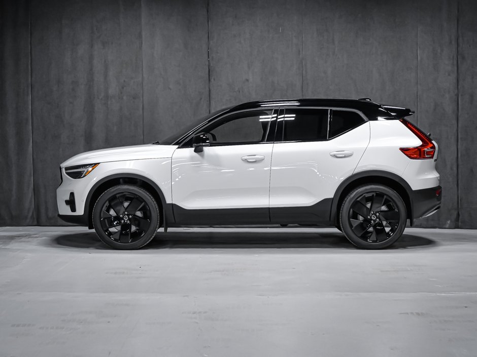 Volvo XC40 Ultra Black Edition 2026-2
